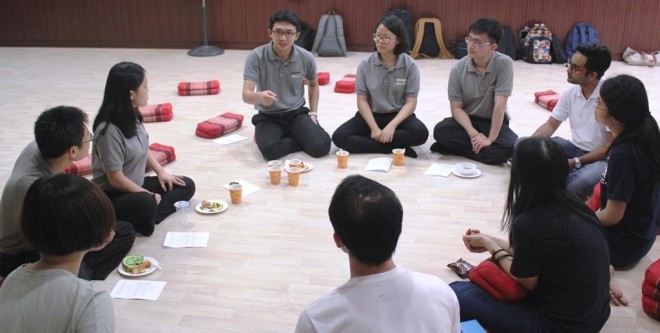 Our youths having a discussion with their counterparts in Buddhist Fellowship Singapore.