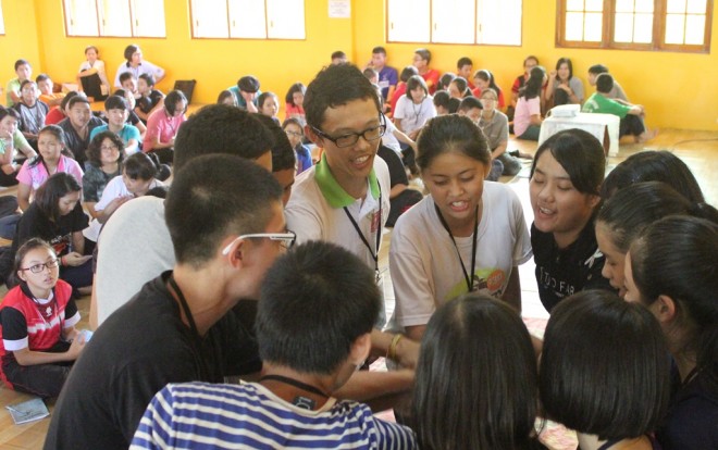 Participants got to know each other better during sports and games.