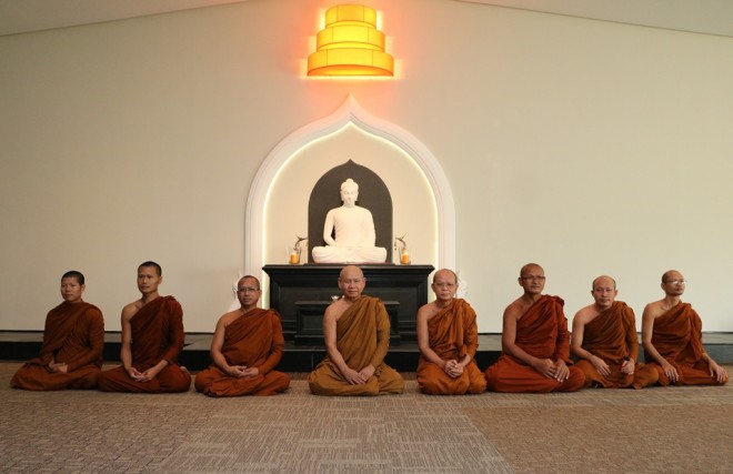 Nalanda Centre was graced by the presence of eight visiting Thai forest monks.