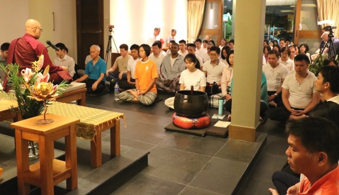 Ven. Seelananda led the weekly meditation session and gave a Dhamma talk on 22 March.