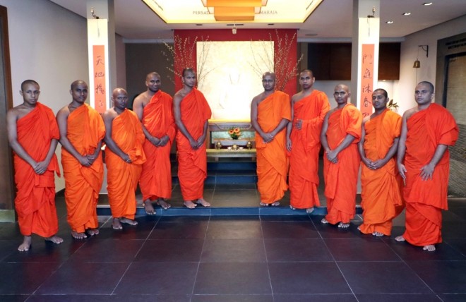 The group of ten scholar monks from Sri Lanka visiting Nalanda Centre.