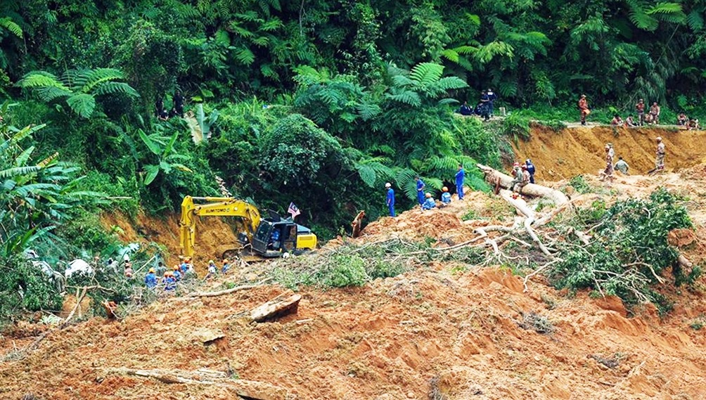 Pray for the victims of Batang Kali landslide – Nalanda Buddhist Society